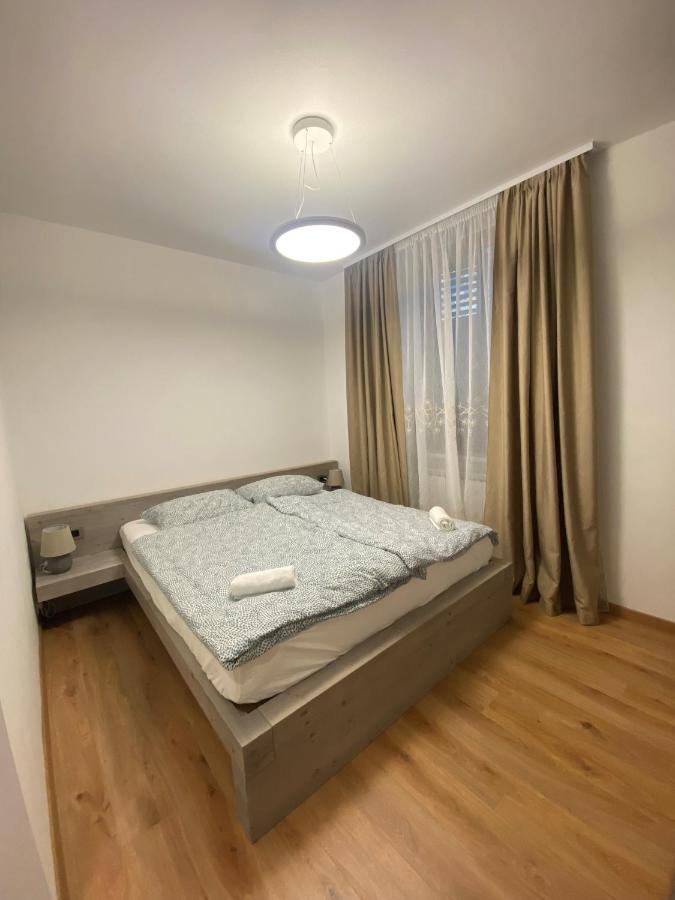 Nona Polda Apartment