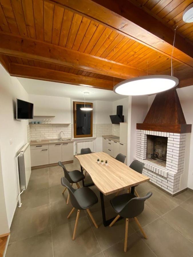 Apartment Nona Polda *