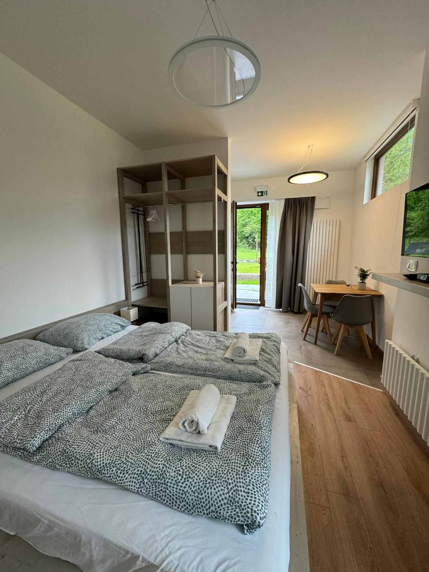 Nona Polda Apartment Kobarid